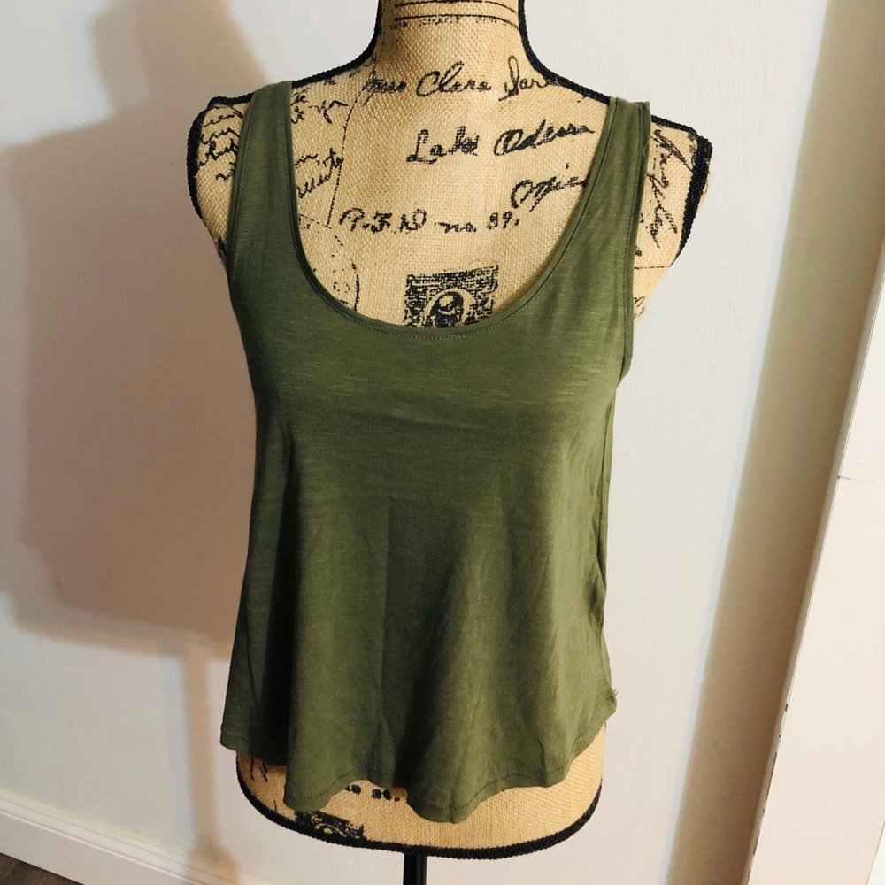 Olive green loose tank. NWT.